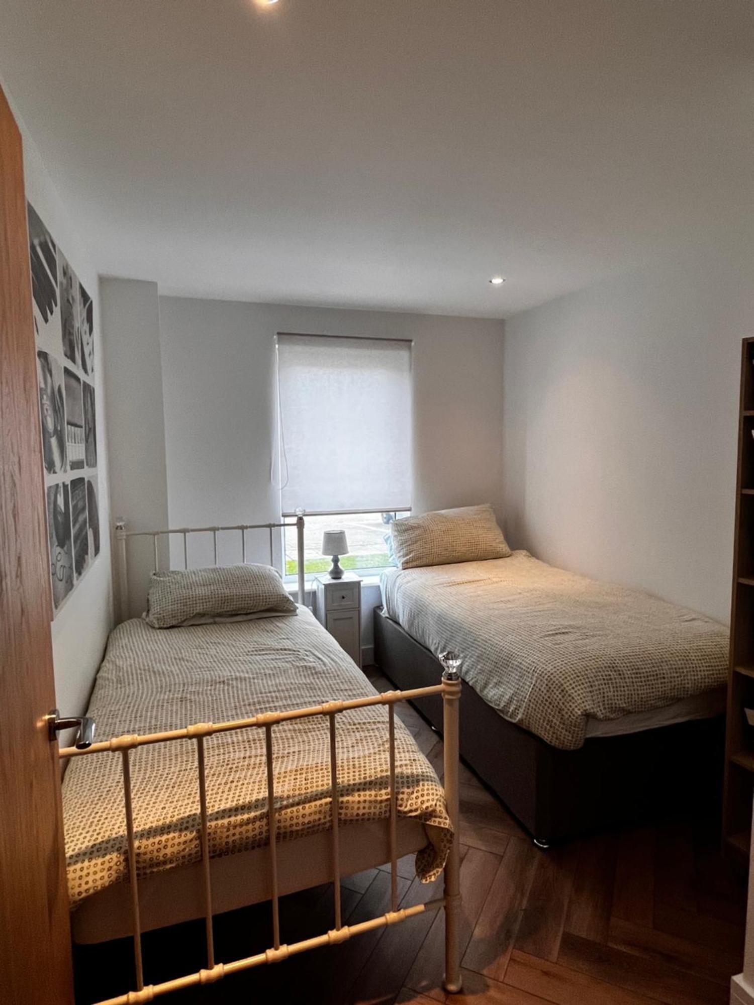 Seaside Serenity Apartman Llanelli Kültér fotó